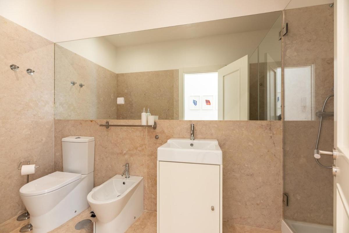 Liberdade Great Bright With Ac Elevator Garage Apartamento